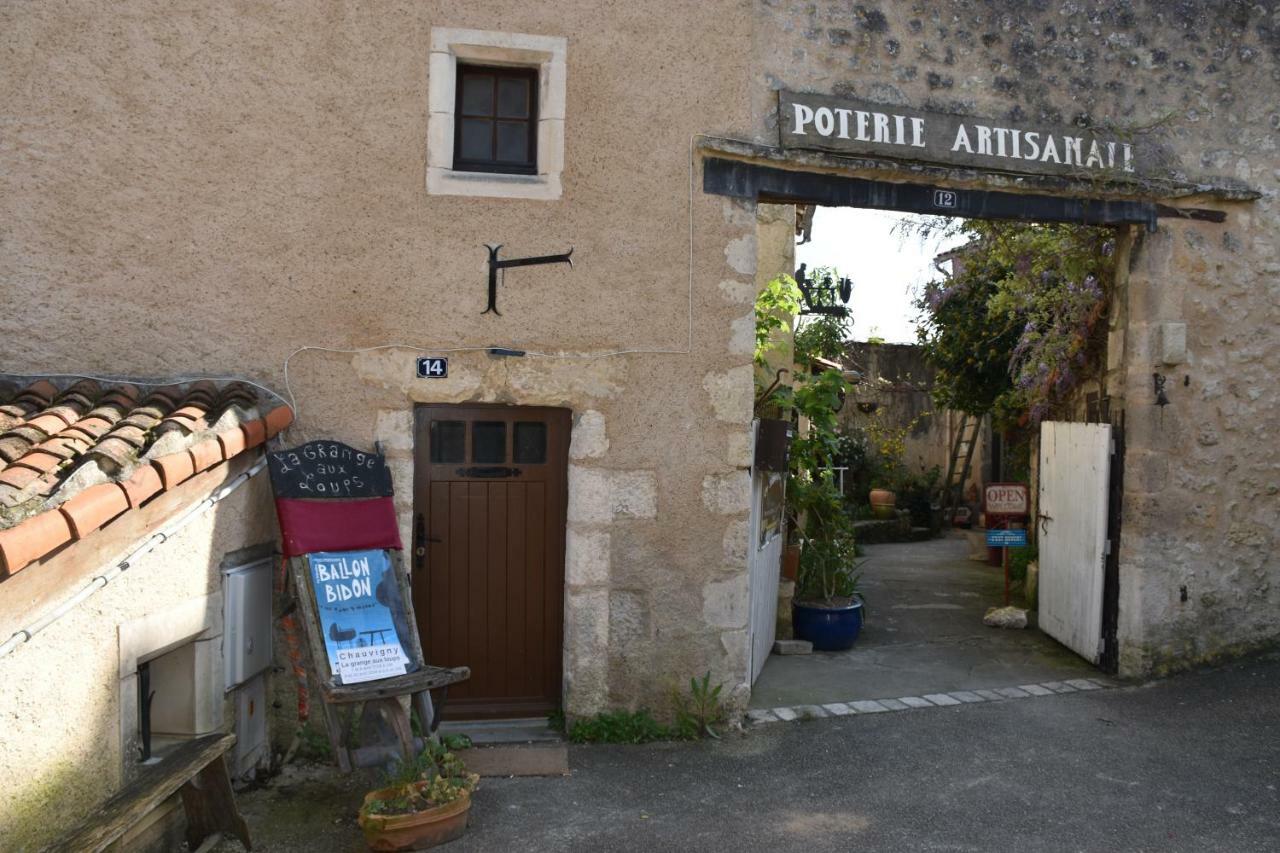 Apartmán Tour Duguesclin Chauvigny Exteriér fotografie